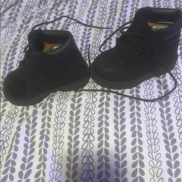 Timberlands - Picture 3 of 3